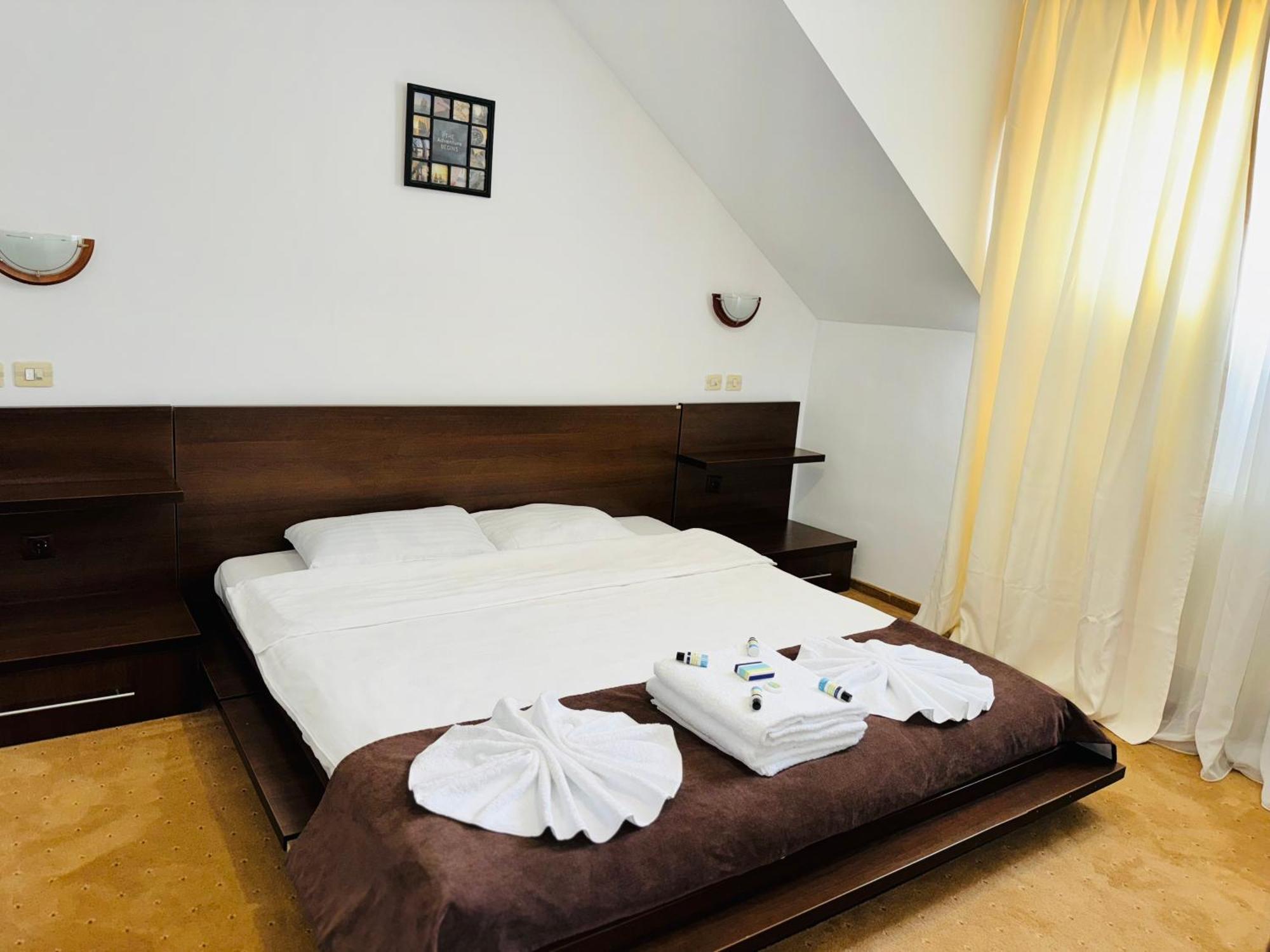 Sunray-Vilagalbena Hotel โปยานาบราซอฟ ห้อง รูปภาพ